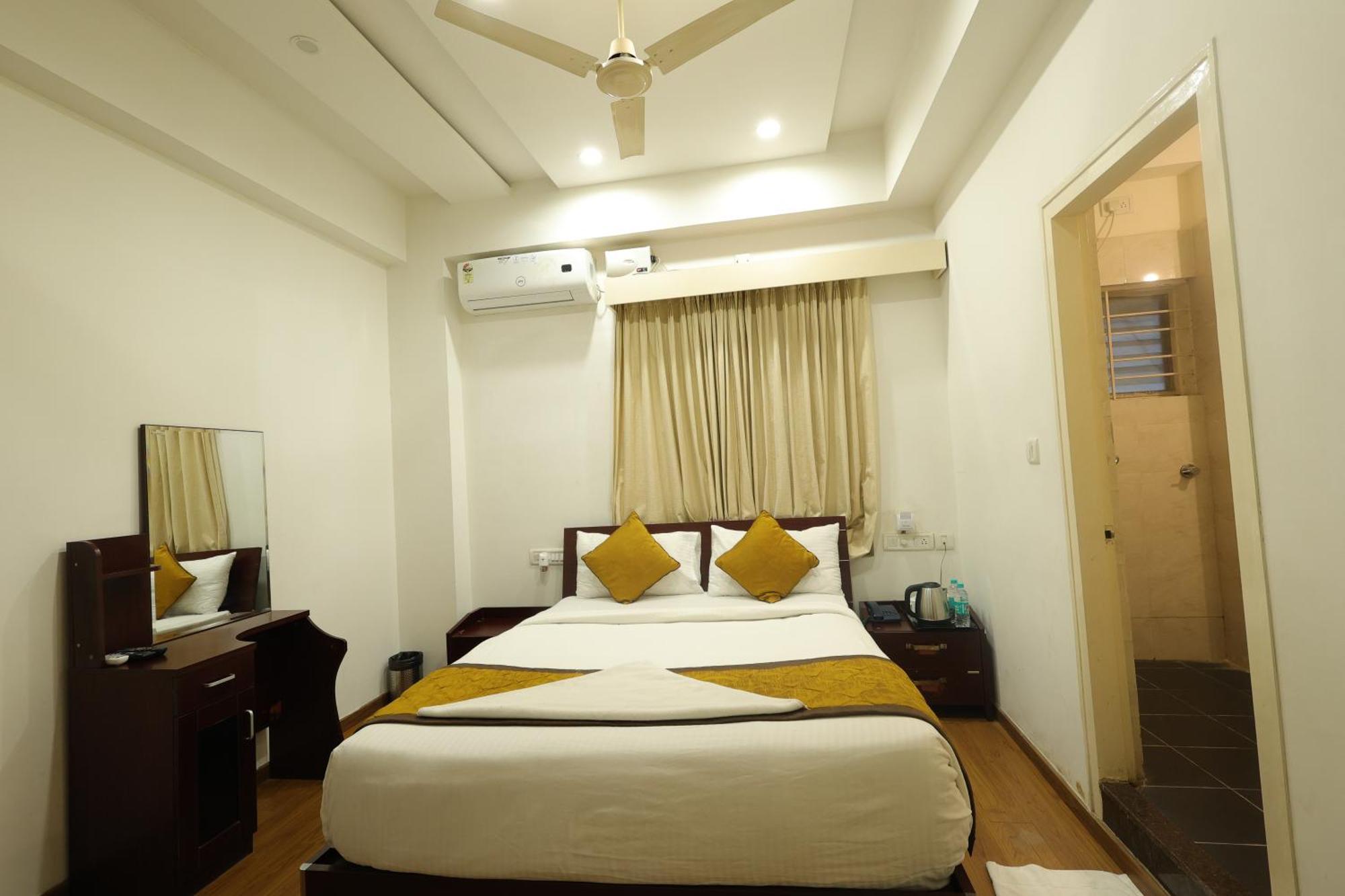 Arcade Inn Suites บังกาลอร์ ภายนอก รูปภาพ